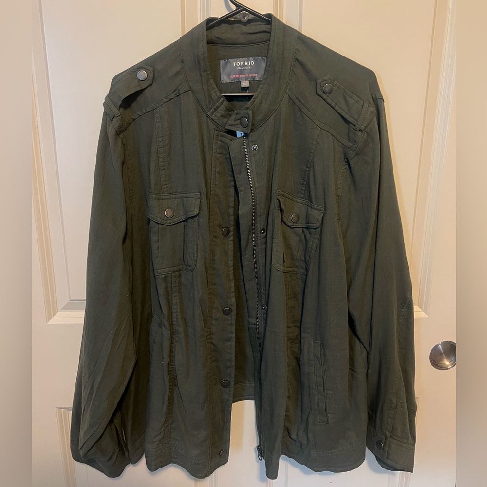 Lightweight Utility Jacket